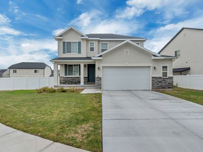 35 E Broxburn Way
