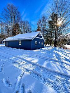 7112 W Blue Lake Rd NE
