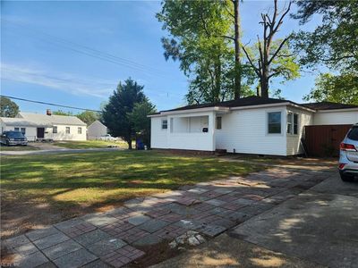547 Leonard Rd