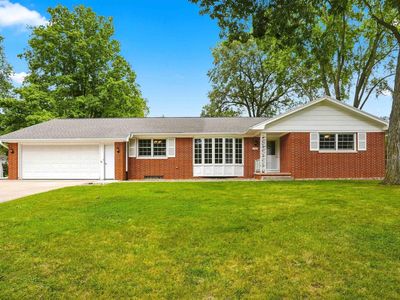 2428 Willow Ln