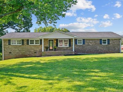 102 Hilldale Dr