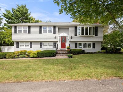 28 Evergreen Ave