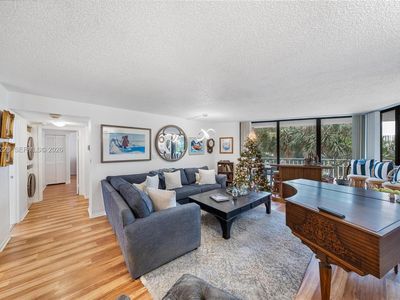 4000 Towerside Ter APT 301