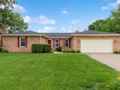 4339 N Iroquois Dr