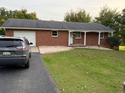 933 Youngstown Ridge Rd