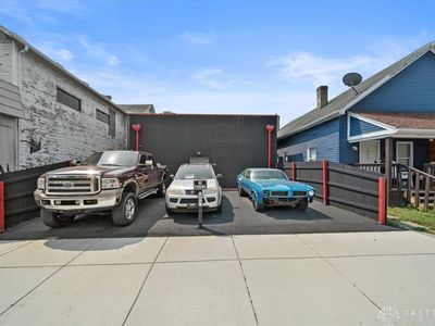 808 Xenia Ave