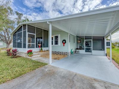 827 Tangerine Woods Blvd