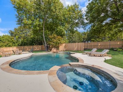 1108 N Lakeshore Dr