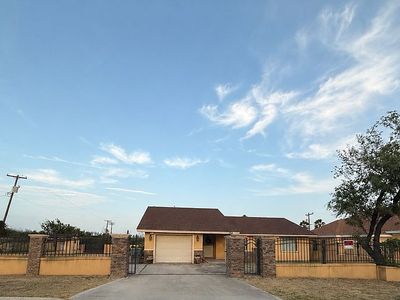 484 Dr Mario E Ramirez Ave