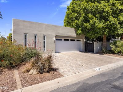 216 W WINGED FOOT Road