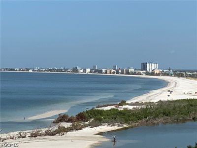 7300 Estero Blvd APT 106