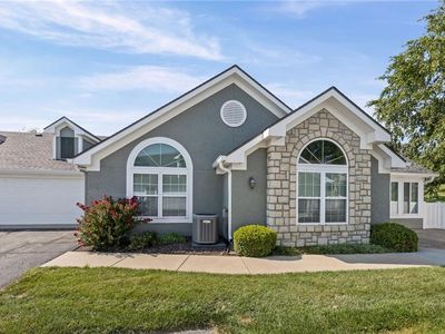 7135 Meadowsweet Ln
