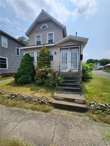 409 W Main St