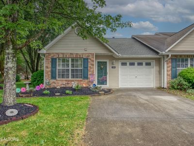 1723 Wood Song Ln