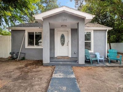 106 S Fountain Ave