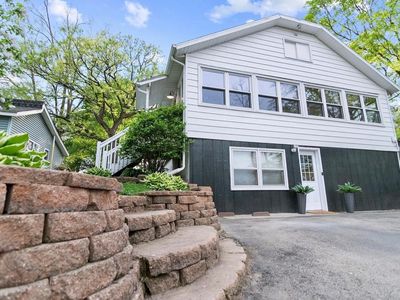 11439 North Lakeview Drive