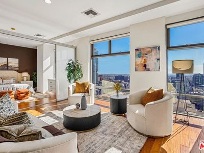 801 S Grand Ave APT 1712
