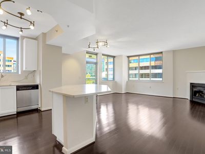 851 N Glebe Rd APT 311