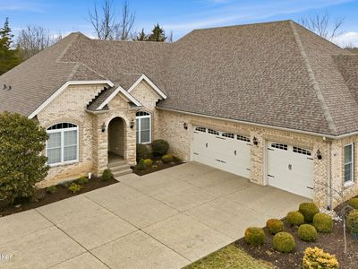 203 Chadwick Glen Pl #11