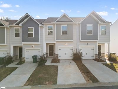 103 Cedar Oak Ln