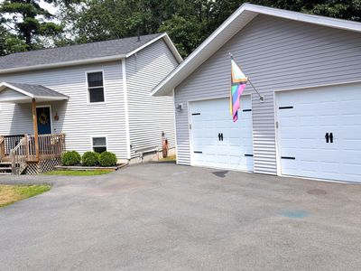 37 Plains Rd