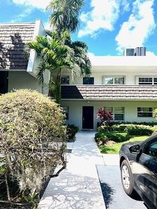 4031 N Cypress Dr APT 205