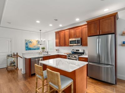 5 Flint Pl #1