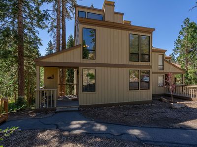 1001 Commonwealth Dr #196