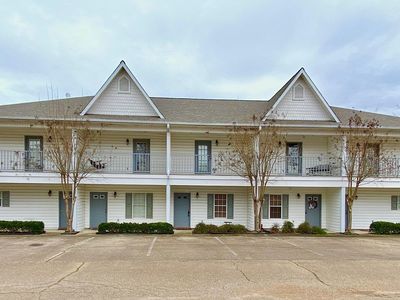 202 Tomlinson Dr APT 4B