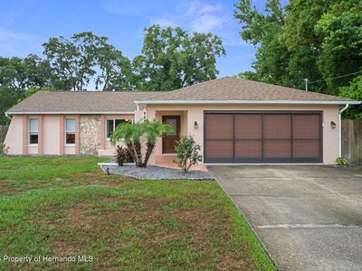 2292 Waterfall Dr