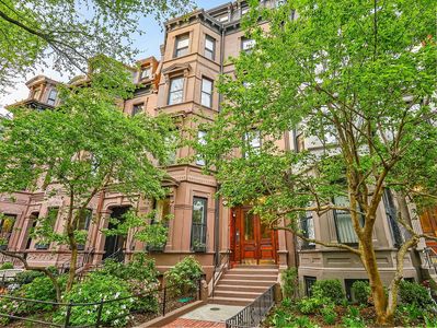 319 Marlborough St APT 1