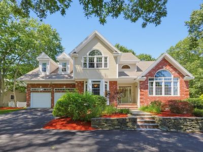 30 Rossi Ln