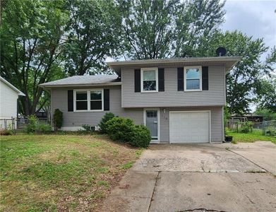 Property at 115 Sherri Ln, Excelsior Springs, MO