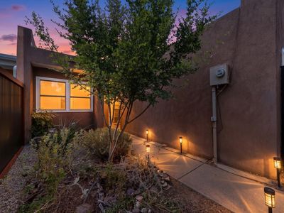 Property at 560 Berry Rd NW, Albuquerque, NM