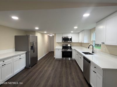 6095 TAYLOR Road