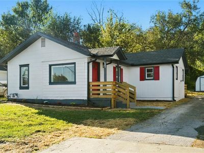 15023 E Truman Rd