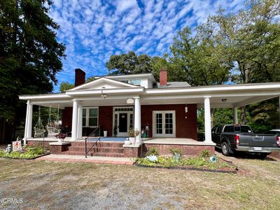 21881 Gilchrist Street