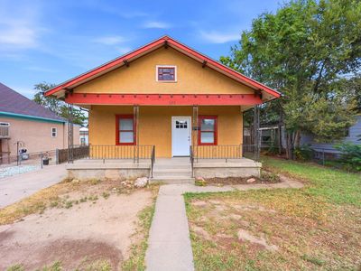 1520 Cedar St