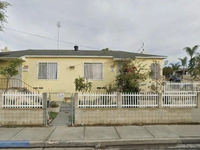 5032-5036 Trojan Ave