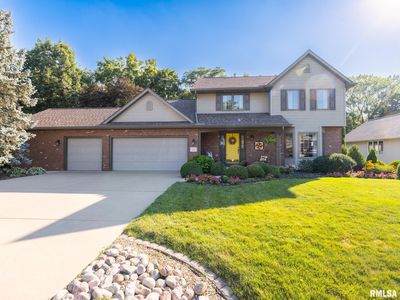 708 Bayside Cir