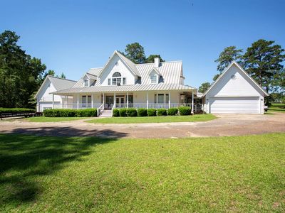 202 Merion Dr