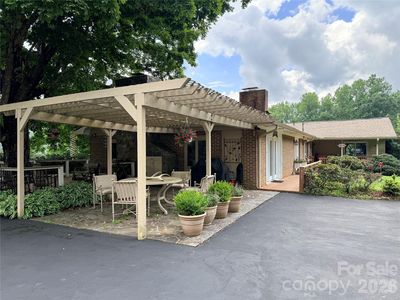 455 Avery Ln