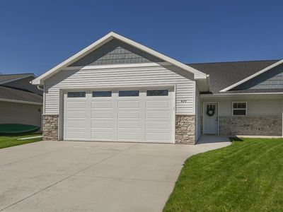 Property at 420 Prairie Way, Wrightstown, WI