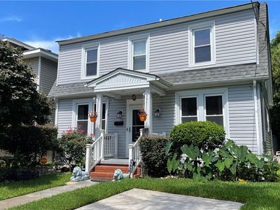 1820 Canton Ave