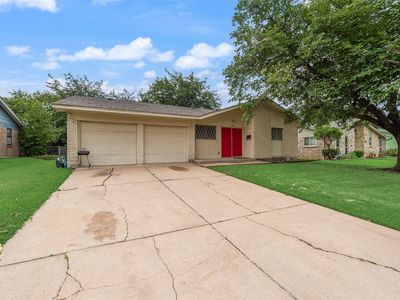 Property at 2510 Coulee St, Irving, TX