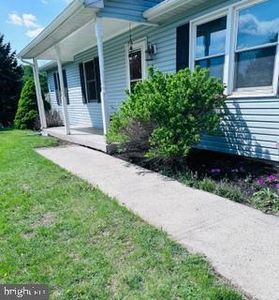 1 Adams Ave
