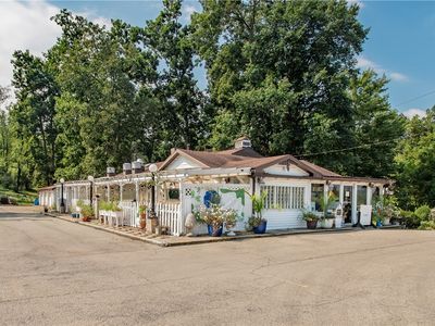 781 New Castle Rd