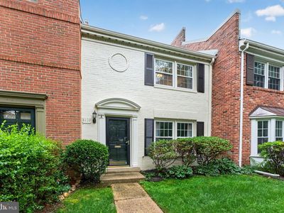 8139 Carrleigh Pkwy