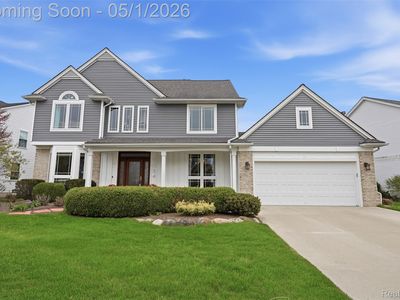 1054 Colt Ln