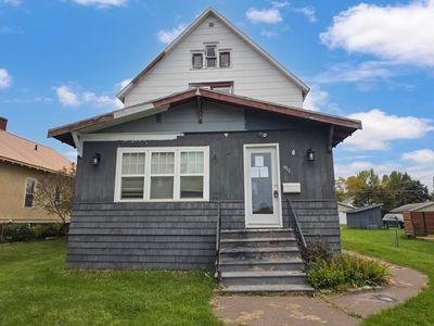 Property at 911 10th Ave, Two Harbors, MN